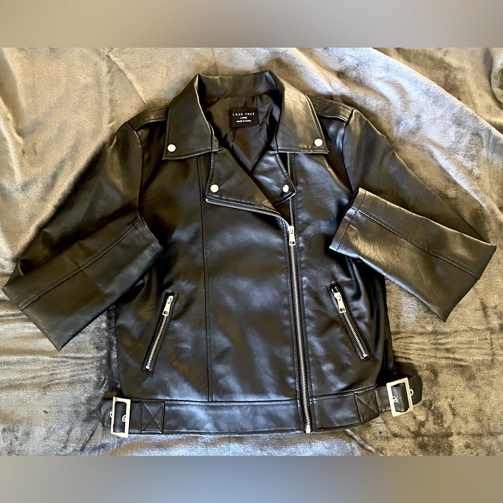 Love Tree Faux Leather Jacket. Size Large
